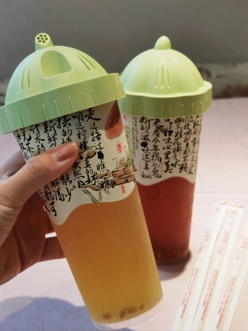 柠檬茶 青柠乳茶 手打柠檬茶 饮品 杯