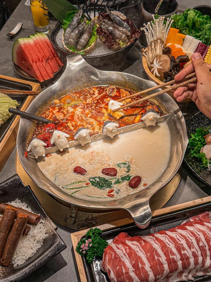湊湊火锅 鸳鸯锅 中高端火锅 台式火锅